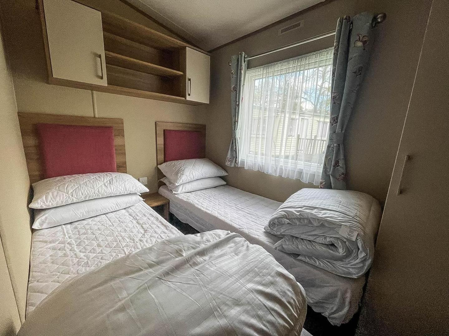 Lovely 6 Berth Caravan With Decking At Carlton Meres In Suffolk Ref 60058M Саксмундхэм Экстерьер фото
